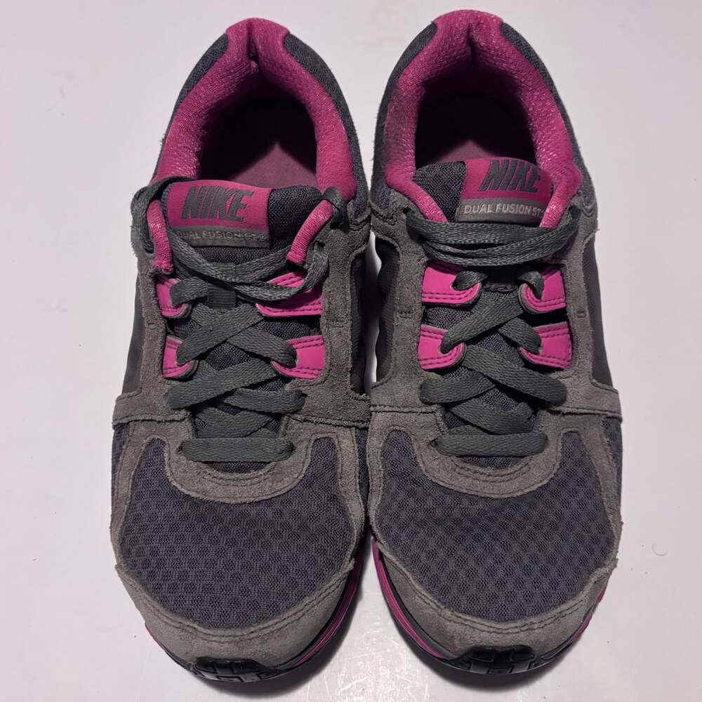 Nike Dual Fusion ST 2 Women's Athletic Running Shoes Gray Pink Size 8 Womens